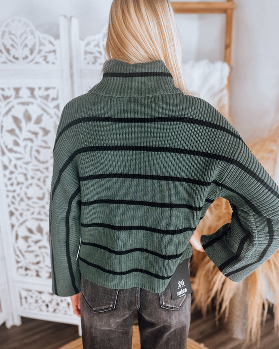 Natasha stripe turtleneck sweater [hunter green]