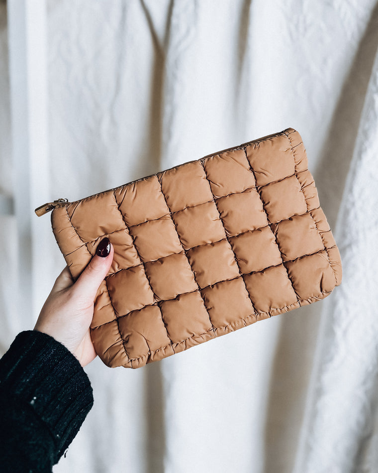 Peyton Puffer Clutch [mocha]