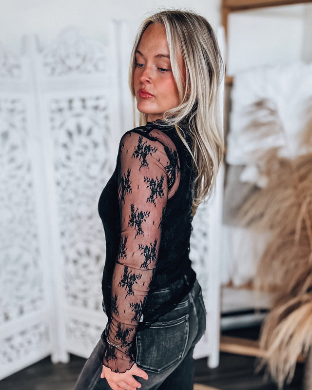 Leading Lace Top [black]