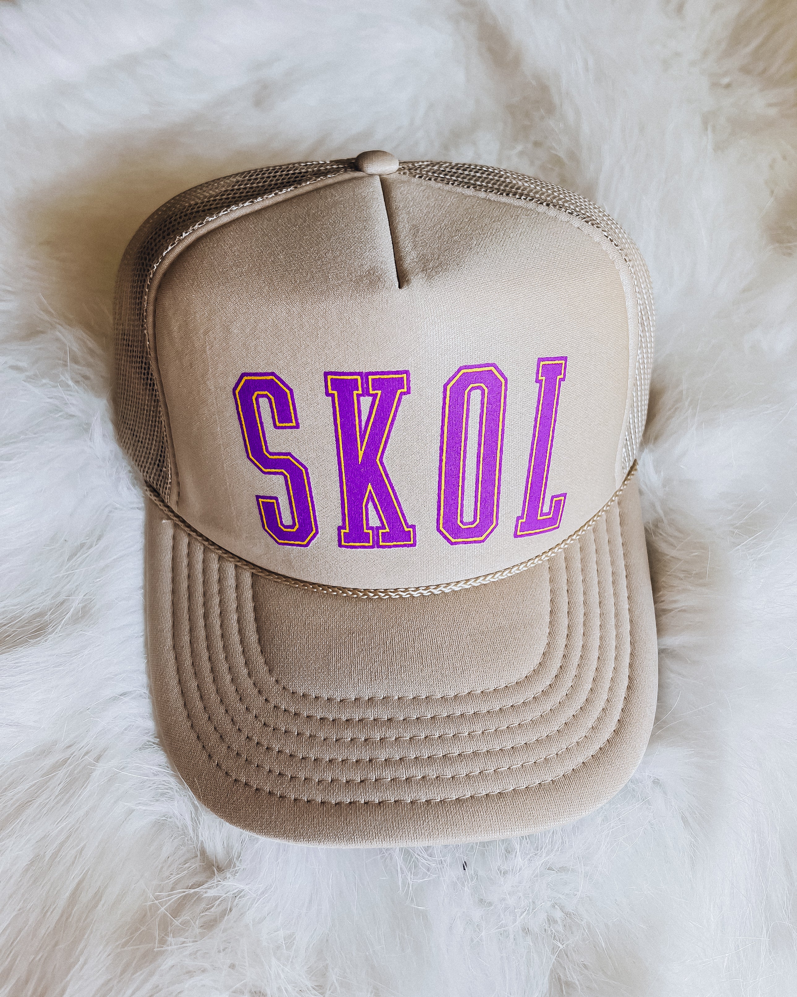 SKOL Trucker Hat [sand/purple]