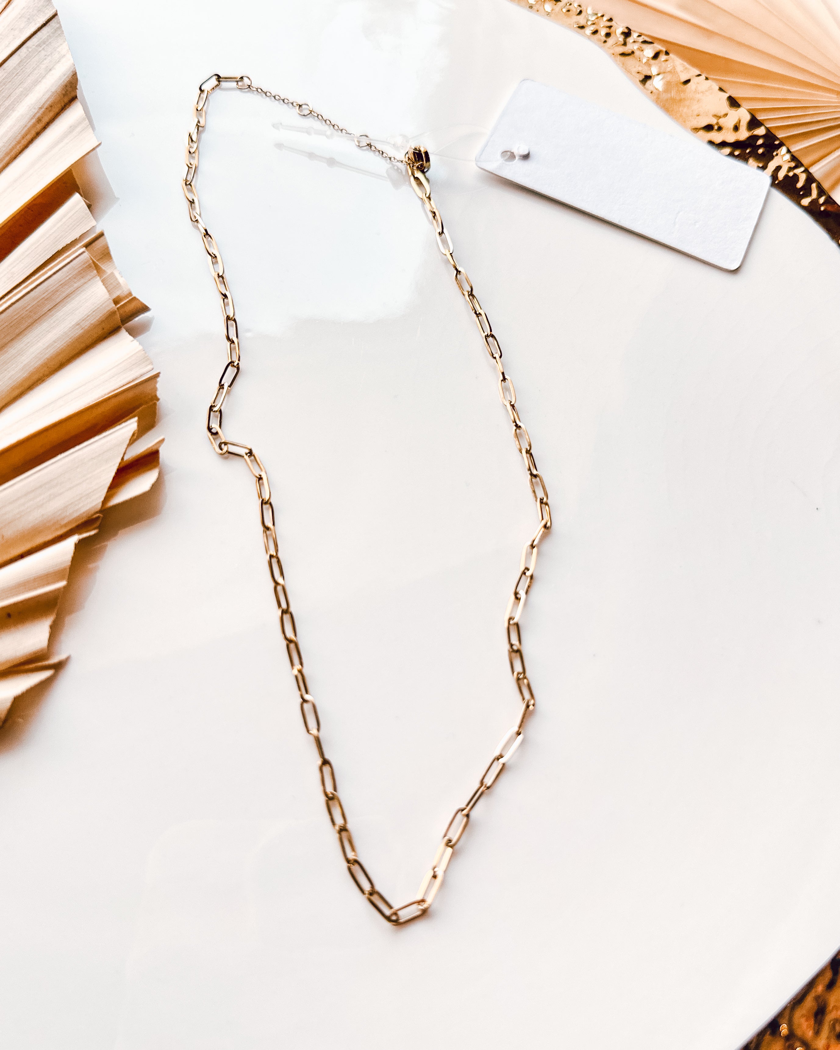 Dainty Paperclip Necklace [18k Gold Plated Stainless Steel]