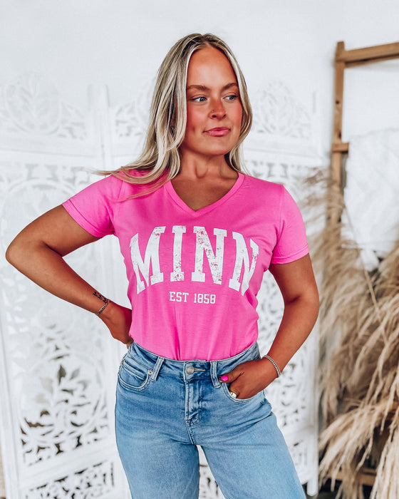 MINN Est 1858 Unisex Tee [pink/white]