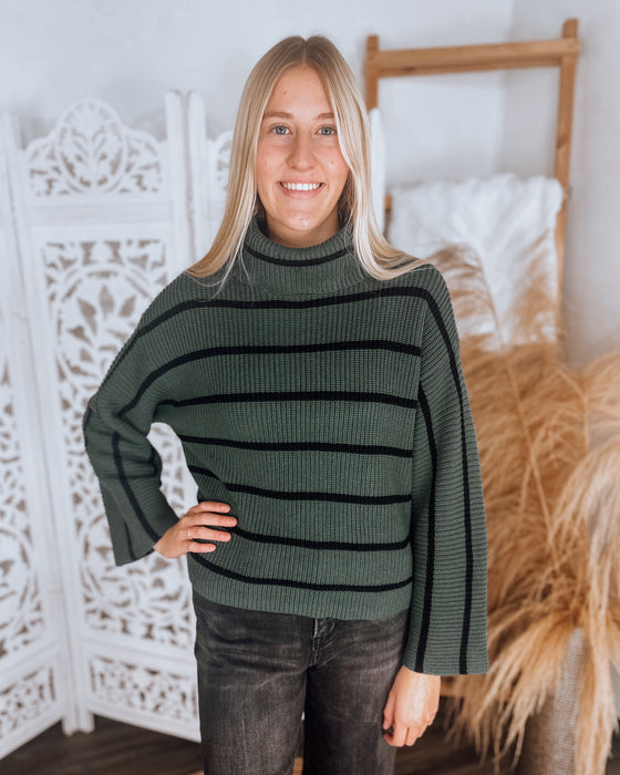 Natasha stripe turtleneck sweater [hunter green]