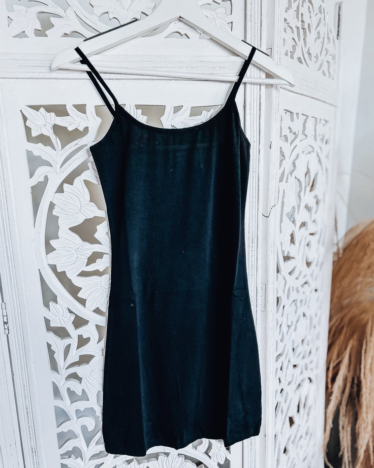 Basic Slip Dress [black]