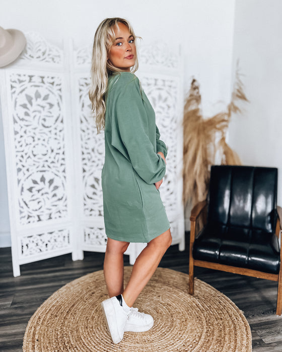 Pickleball Court Sweatshirt Dress [fern green]