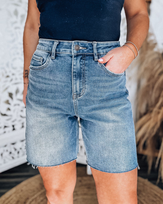 MICA DENIM Hayden Bermuda Shorts [medium wash]