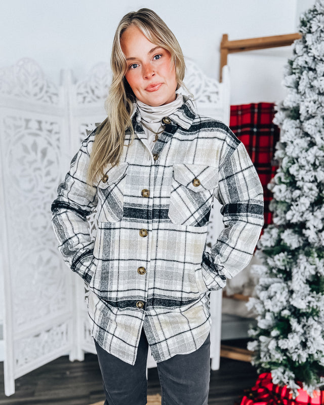 Ella's Everyday Plaid top [white/grey]